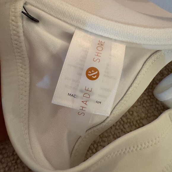 NWOT Target Shade and Shore swim- Cream Scalloped Lace Bra 40D - Picture 8 of 8